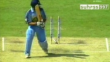 Sachin getting Bowled!