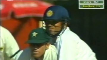 Sachin’s 69 (Harare, Vs Zimbabwe, 2001)